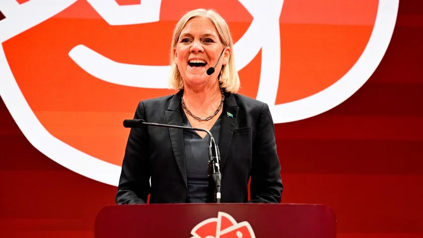 İsveşkeden seçimler Kararsız bir gece sonrası ölümcül rekabet, muhalif parti önde gidiyor
