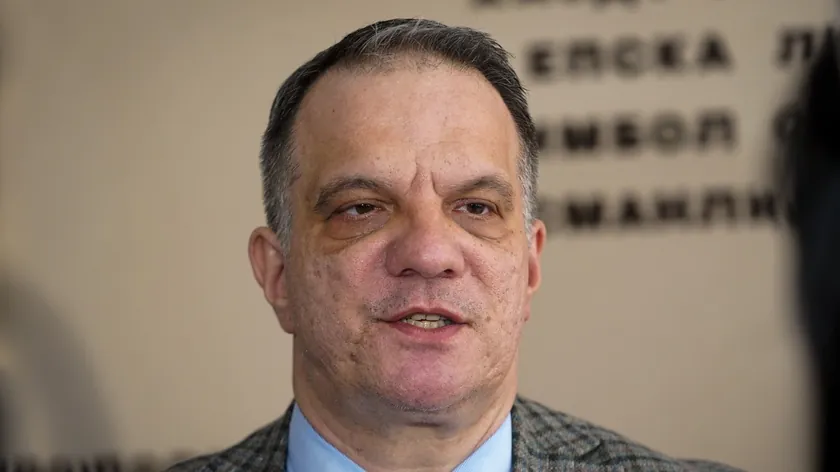 Sırbistan Eğitim Bakanı Stankovic fakülte trajedisi hakkında rektör ve dekanın açıklama borçlu olduğunu belirtti