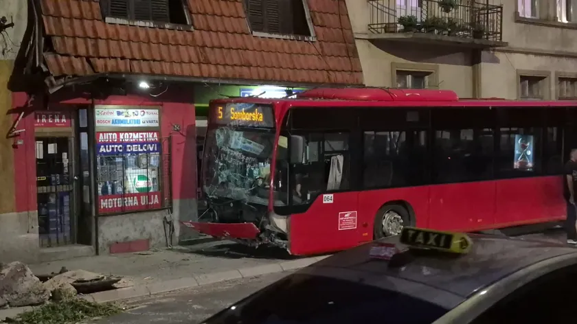 Niş'te otobüsün yolundan düşmesi sonucu yaralananların durumu açıklandı.