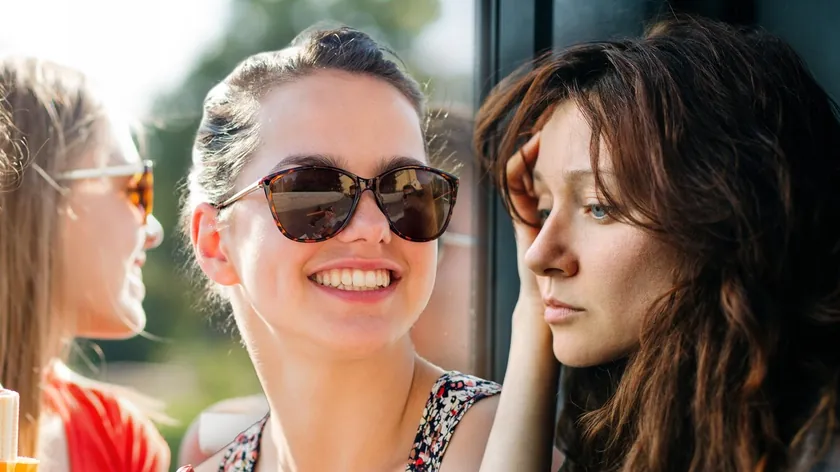 Sırbistanlı Psikolog Maskeli Depresyonun Tehlikelerini Açıkladı, Belirtileri Vurguladı