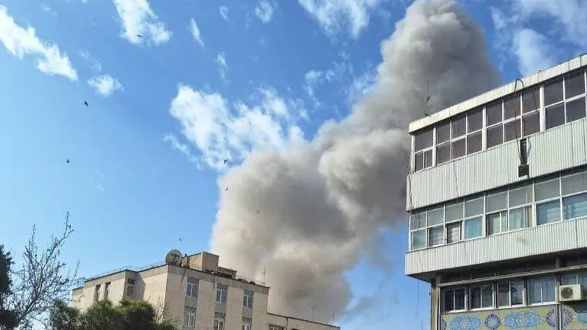 Sırbistan'daki İran Büyükelçiliği, İsrail-ABD saldırısını kınadı, ordunun hazır olduğunu bildirdi