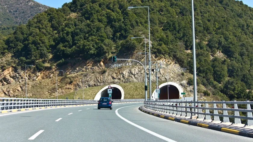 Kuzey Makedonya'da Yeni Radarlar, Yunanistan'da Sıkı Trafik Kuralları Sürücüleri Bekliyor