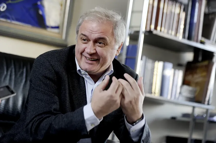 Sırbistan RTS Yönetim Kurulu, Bujošević'in sözleşmeyi imzalamaması nedeniyle yarın toplanıyor.