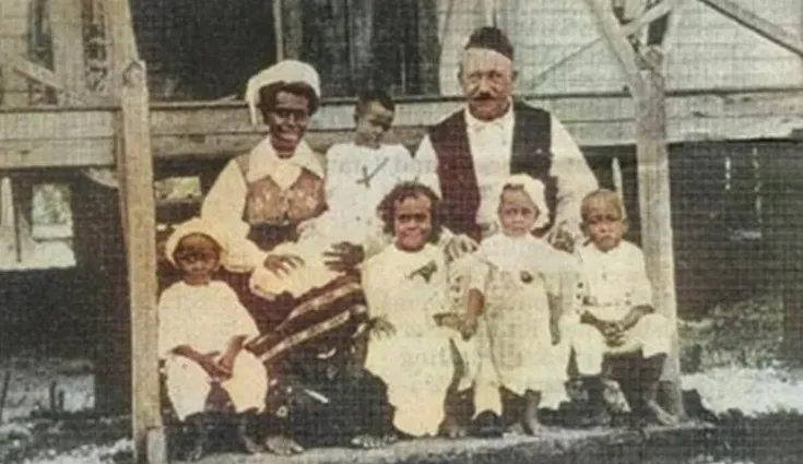 Tabar Adası'nda Kaniballardan Kurtulan Denizci Prensesle Evlenerek Kral Oldu