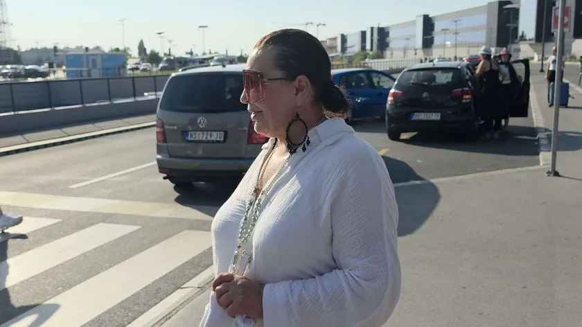 Sırp folker Stoja Novaković liposuction ameliyatı sonrası komaya düştü ve bu deneyimi açıkladı.