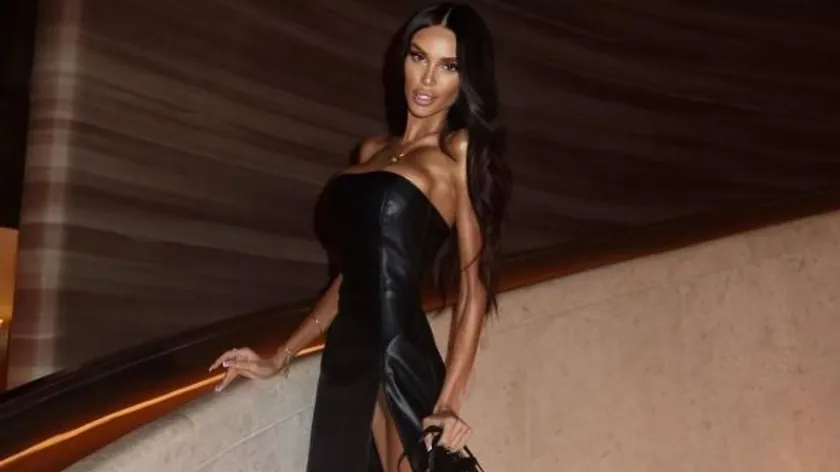 Blogerka Valentina'nın 37 Kilogram ile 176 Santimetre Boyunda Olmasının Fotoğrafları Şok Etti.