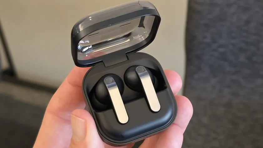 Sırbistan'da tanıtılan Samsung Galaxy Buds 4 Pro, daha büyük sürücü ve uzun pil ömrü sunuyor.