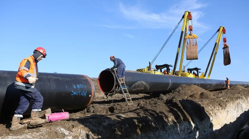 Avrupa piyasasında doğal gaz fiyatları yüzde altmış beş artarak baskıyı yükseltti