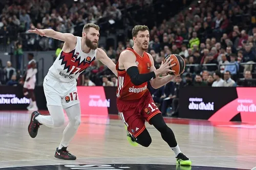 Bayernin Oyuncusu Andreas Obst, Euroleague'de MVP Ödülünü Kazandı