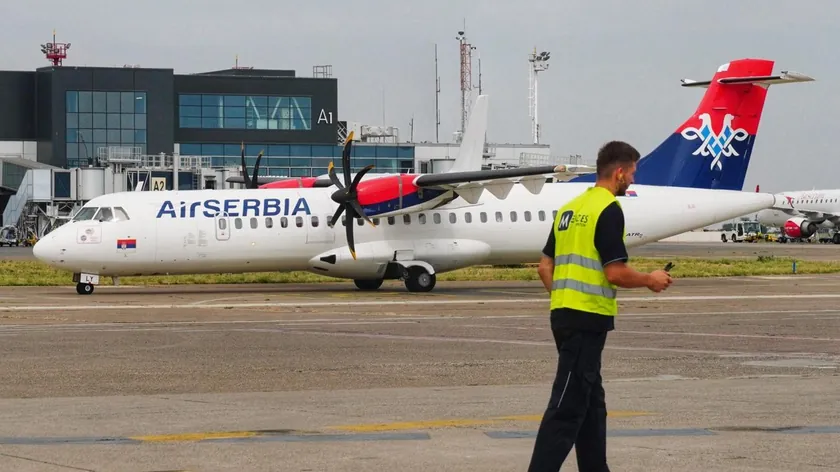 Sırbistan Hava Yolu Er Srbija, Berlin Havalimanı Grevi Nedeniyle Yarınki Uçuşları İptal Etti