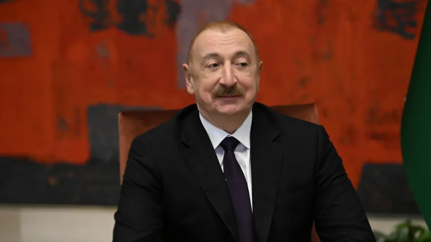 Azerbaycan Cumhurbaşkanı Ilham Aliyev, Fransız vatandaşı Martin Rajan'ı şüpheli casusluk suçlamaları nedeniyle 2023 yılından beri hapis cezasına çarptırılmasından sonra serbest bıraktı.