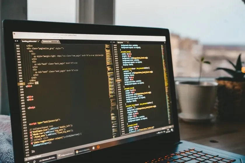 Hakeri iz Sırbistan'ın "dark web" üzerinde sağlık sistemine eriştiklerini ve binlerce hasta verisini çaldıklarını iddia etmesi üzerine endişe artıyor.