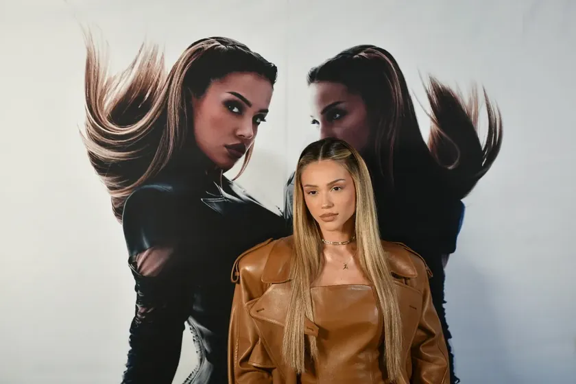 Sırbistan'da bir sanatçı için yapılan konser 2,1 milyon dinar maliyetle gerçekleştirildi.