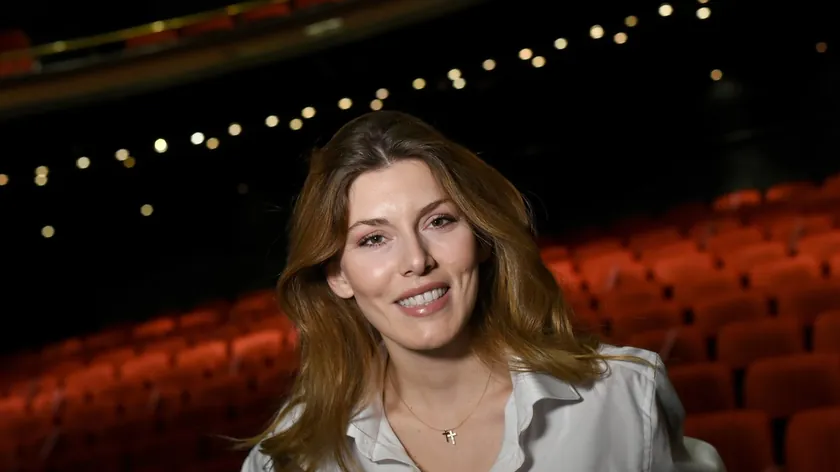 Tamara Dragičević'in Kardeşi Bir Oyuncu Koşarkasta Oldu, Sonra Yaralanıp Oyunculuğa Geçti
