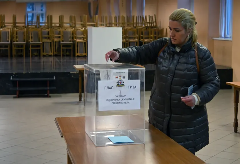 ODIHR, Sırbistan'da yapılacak seçimler için gözlemciler işe alıyor.
