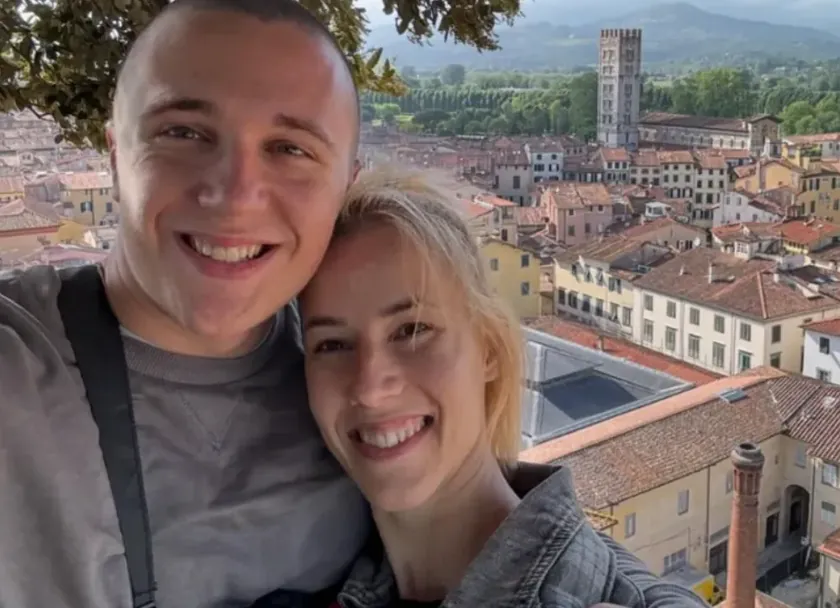 Sosyal medya fenomeni Dejana ikinci çocuğuna hamileliğini ultrason fotoğrafıyla duyurdu.