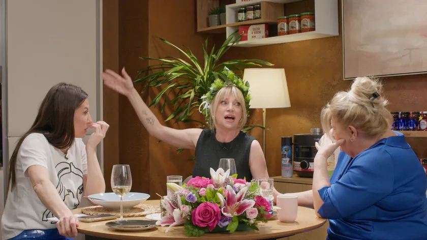 Sırp şarkıcı ve sunucu Katarina Sotirović özel hayatını ve Türkiye anılarını paylaştı