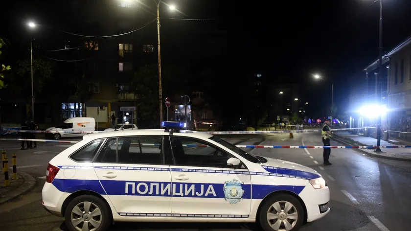 Sırbistan Petrovac na Mlavi'de anne babasını vuran zanlı polise teslim oldu