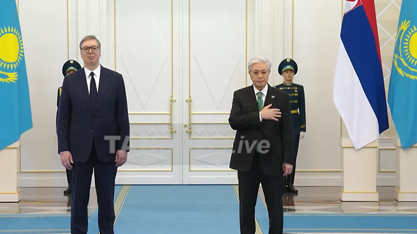 Sırbistan Cumhurbaşkanı Vučić Astana'da devlet töreniyle karşılandı, Tokayev ile görüşecek