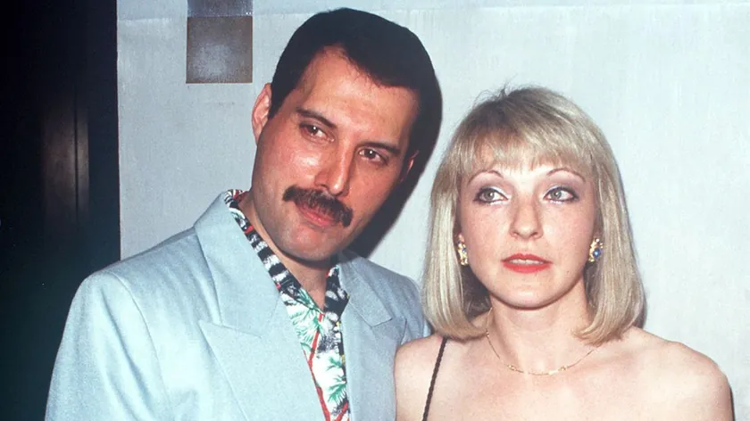 Meri Ostin veliki bir aşk hikayesi anlatıyor Freddie Mercury'nin hayatına dair en gizli sırları koruyor.