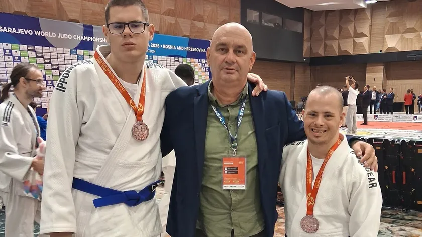 Nişli iki judocu Saraybosna'daki Özel Olimpiyatlar'da bronz madalya kazandı