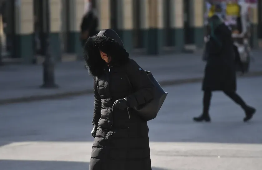 Sırbistan ani sıcaklık düşüşü kar 25 cm rüzgar 60 km/s eksi dereceler geliyor
