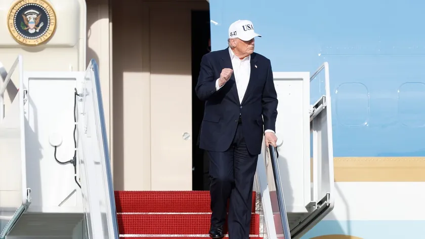 Amerikalı Başkan Trump G7 Zirvesi'ne Fransa'da katılacağını bildirdi