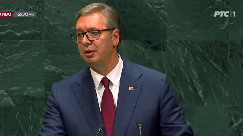 Sırbistan Cumhurbaşkanı Aleksandar Vučić, Nyu York'ta tüm GS BM üyelerini Sırbistan'a davet etti.
