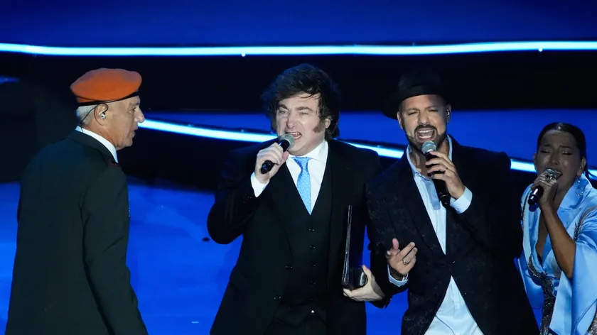 Arjantin Cumhurbaşkanı Javier Milei, İsrail'in 78. Bağımsızlık Yıldönümü Kutlamalarında Şarkı Söyledi