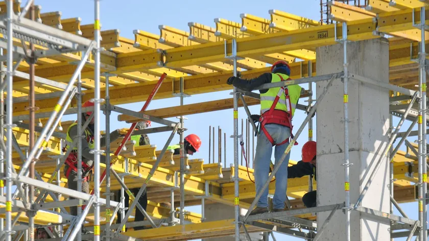 Euro Bölgesi ve AB'de İnşaat Üretimi Yıllık Yüzde 1,9 Azaldı