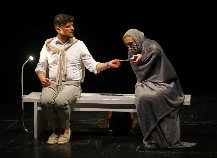 Sırbistan Mozzart Vakfı İnsani Yardım Amaçlı İki Yeni Tiyatro Oyunu Sahneliyor