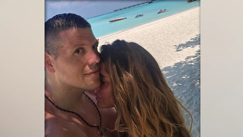 Sırbistanlı Sanatçılar Orta Doğu'daki Çatışmalar Nedeniyle Ülkelerine Dönmekte Zorlanıyor