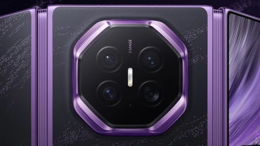 Huawei yeni üç parçalı katlanabilir telefonunu tanıttı Mate XT 2