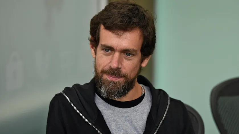 Jack Dorsey ve Roelof Botha Yapay Zekanın Orta Düzey Yönetimi Tehdit Ettiğini Belirtti