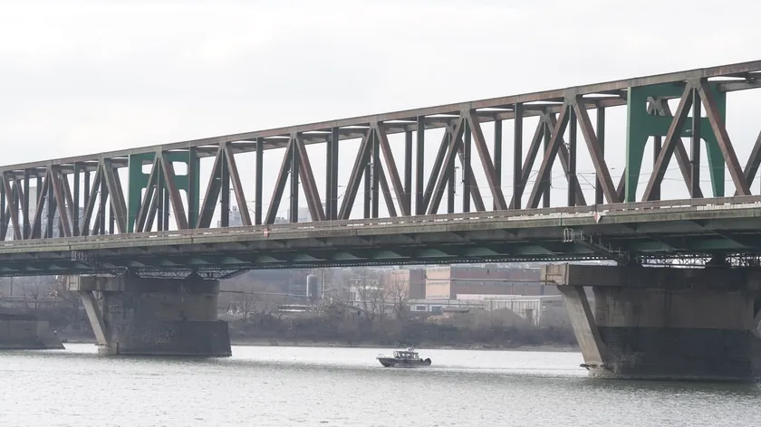 Pančevački Köprüsü'nde Yapı İşleri Beograd Sürücülerine Önemli Uyarı