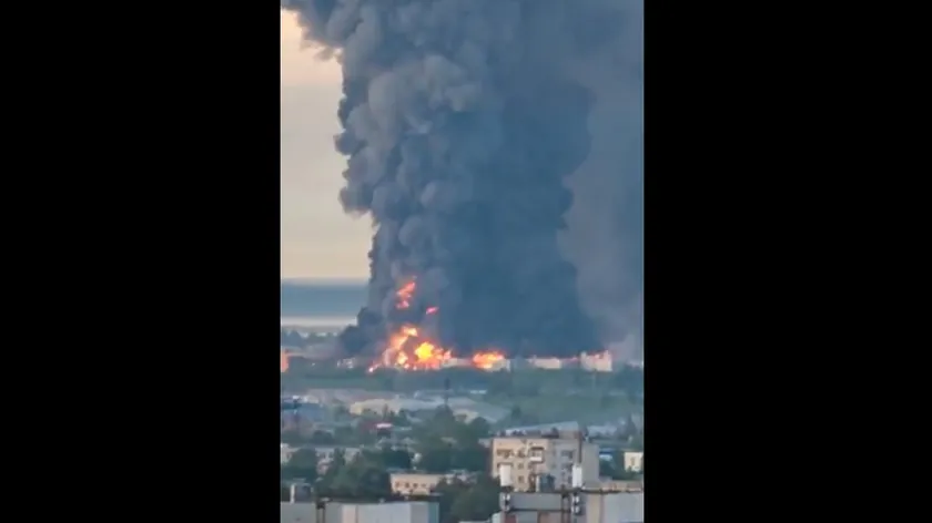 Ukrayna "Flamingo" Roketini Kullanarak Rusya'da Bir Fabrikayı Hedefledi
