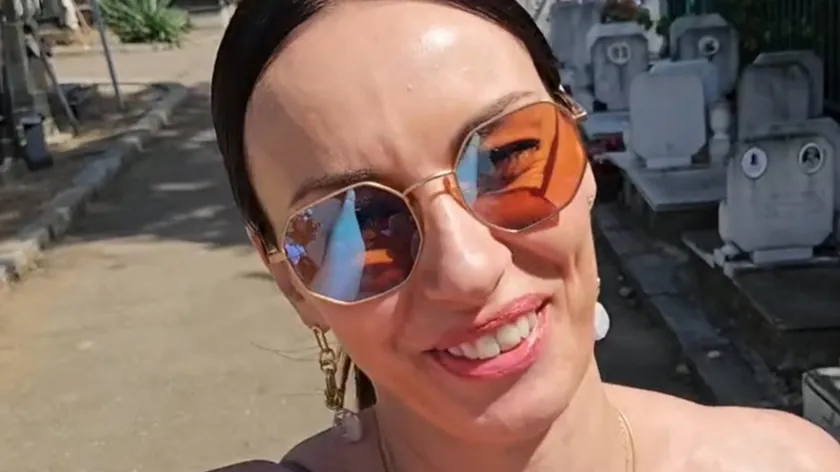 Sırp aktrisler Sloboda Mićalović ve Ana Franić sosyal medyada paylaştıkları bir video ile tepki aldı.