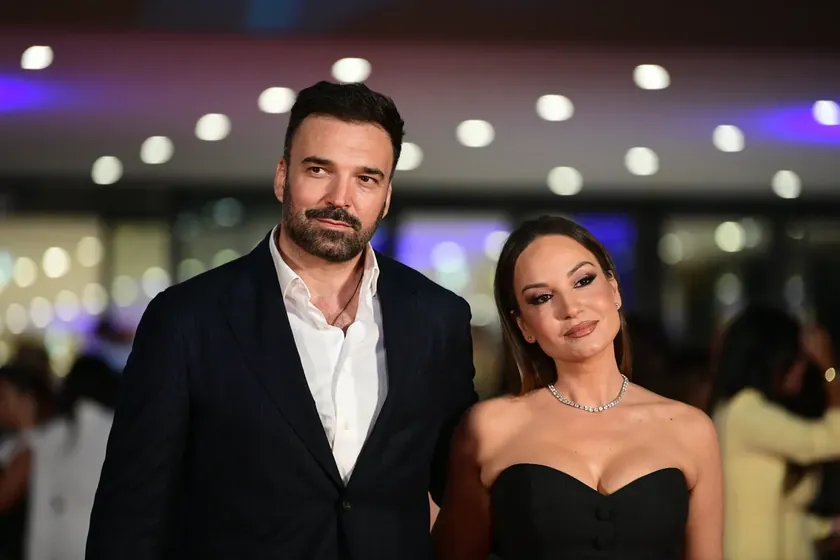 Jelena Tomašević'e bir konsertide böcek tarafından rahatsız edildi.