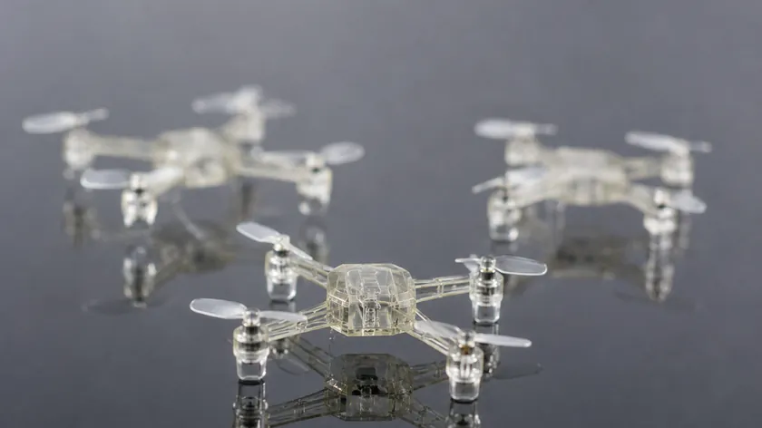 Bilim insanları motorsuz mikro dronlar geliştirdi Ses dalgalarıyla uçuyorlar.