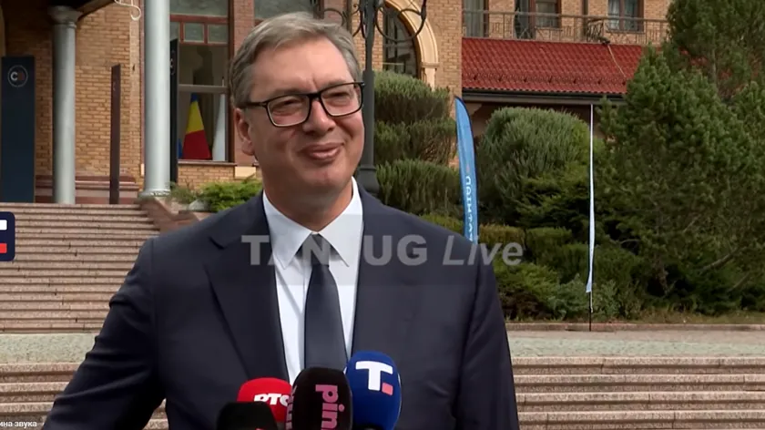 Sırbistan Cumhurbaşkanı Aleksandar Vučić, dr Ilija Srdanović'in kendisine "nevoljen" demesiyle ilgili olarak konuştu.