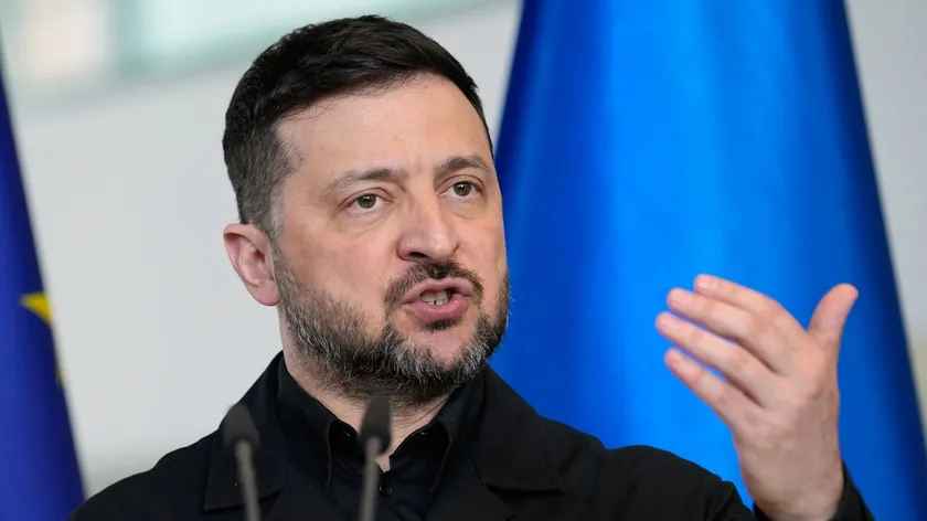 Ukrayna Devlet Başkanı Zelenskiy Rusya'daki doğalgaz tesislerini hedef aldıklarını açıkladı