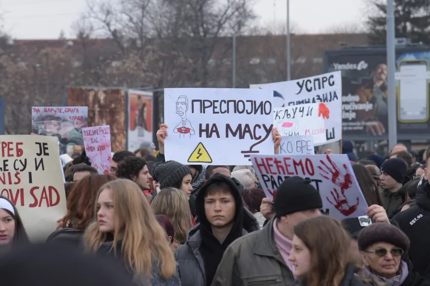 Öğrenciler 17 Ocak'ta Novi Sad'da Protesto Düzenleyecek