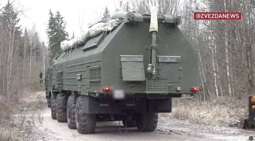 Rusya'nın "Oreşnik" İsimli Hipersonik Füzesi Üzerine Tartışmalar Derinleşiyor