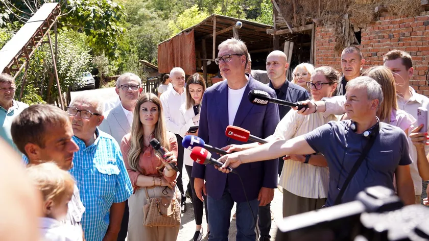 Sırbistan Cumhurbaşkanı Aleksandar Vučić Ražanj'da yapılacak iki büyük projenin duyurusunu yaptı.