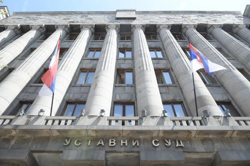 Sırbistan'ın başkenti Belgrad'da yargı çalışanlarına destek amacıyla protesto gerçekleştirildi