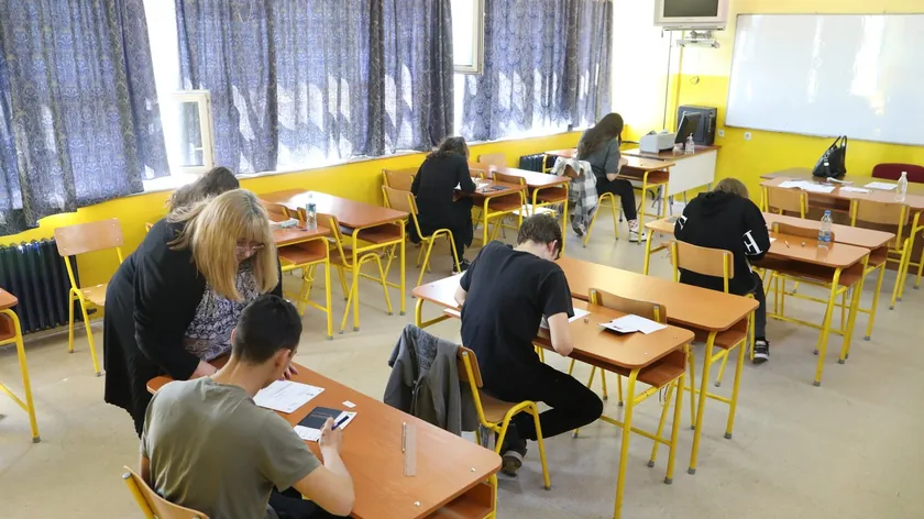 Livno'da bir öğrencinin profesöre tehdidi nedeniyle ceza alma tehlikesi var.