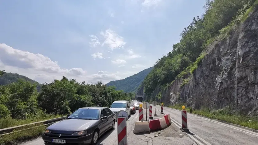 Sırbistan'ın Čačak kentinde yol çalışmaları nedeniyle trafik akışı tamamen durdurulacak