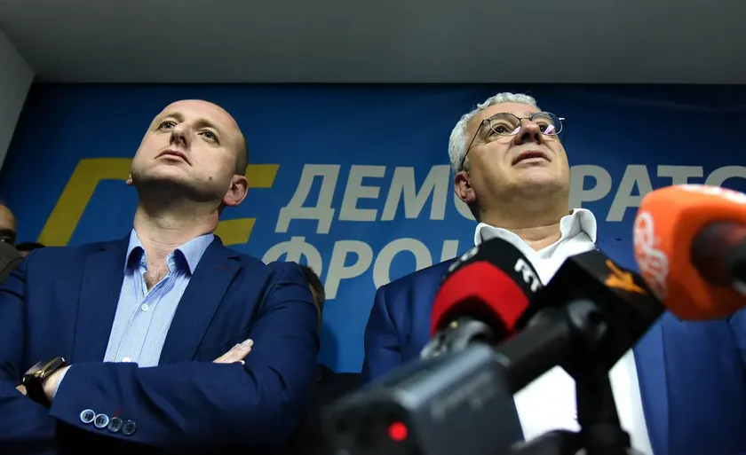 Sırbistan'daki partilerin birleşmesi Mandić, Kosovo konusunda Knežević'e "hayır" dedi