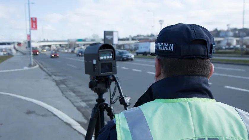 Birleşik Krallık'ta Sürücü Yedi Ayda 126 Ceza Aldı, Ancak Ödemedi