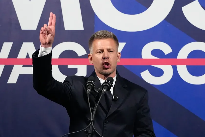 Macaristan muhalefeti Orban destekçilerine 31 Mayıs'a kadar istifa uyarısı yaptı.